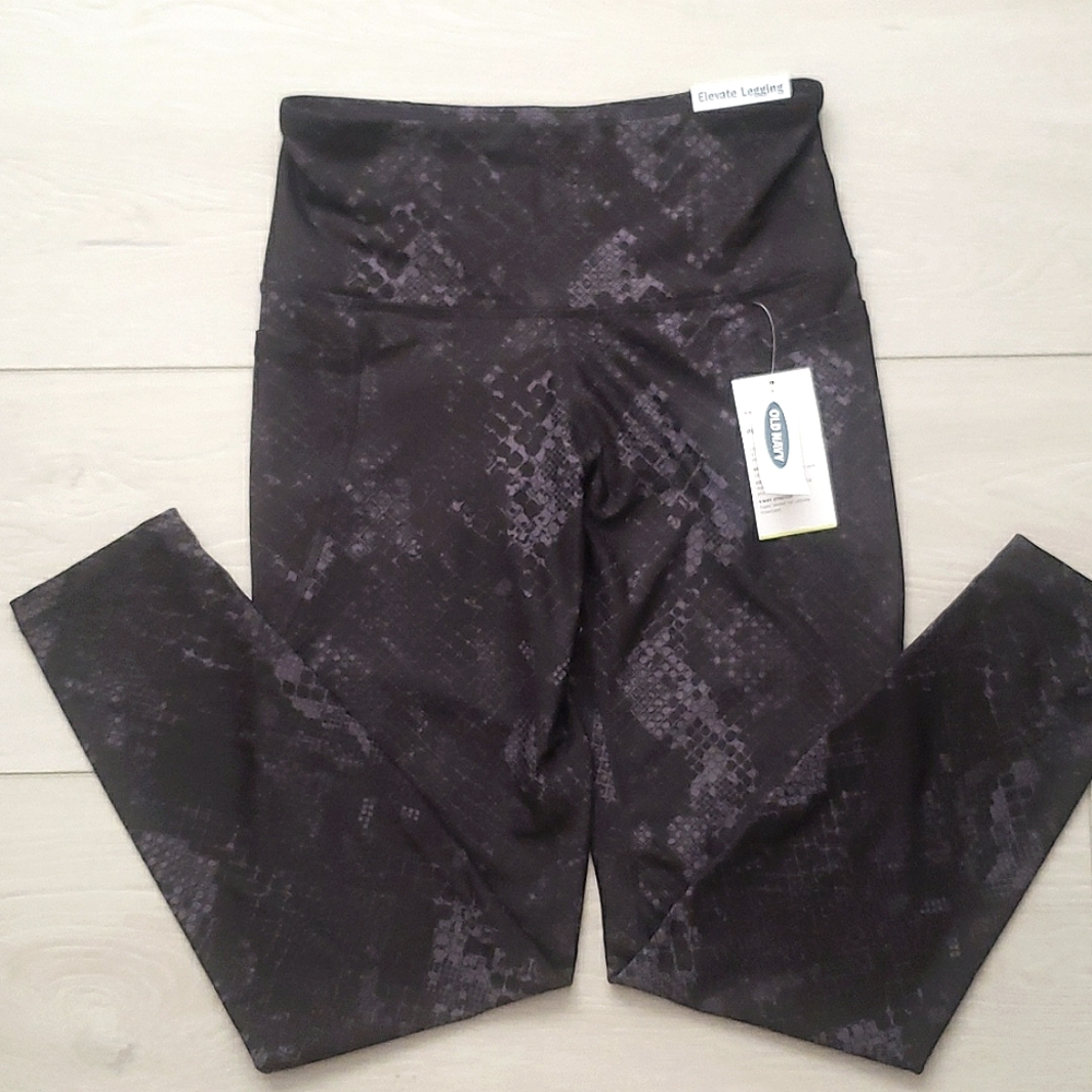 Old Navy Active Elevate Legging